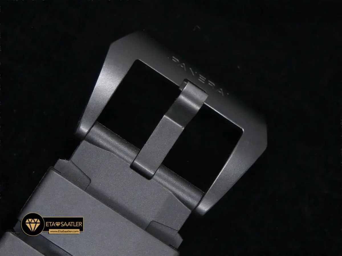 panerai-luminor-submersible-carbotech-pam979ru-karbon-kasa-mavi-kadran-super-clone-eta-017