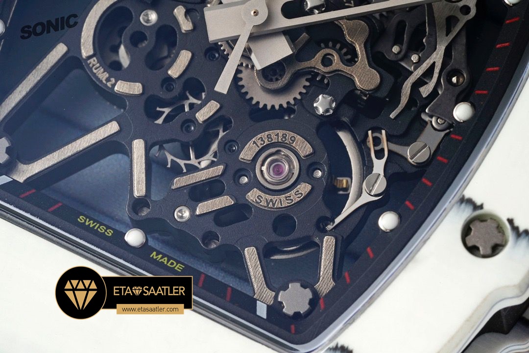Richard Mille RM35-01 RAFA Beyaz NTPT Carbon Kasa Kırmızı Kauçuk Kordon SONIC V2 ETA (4) Richard Mille RM35-01 RAFA Beyaz NTPT Carbon Kasa Kırmızı Kauçuk Kordon SONIC V2 ETA