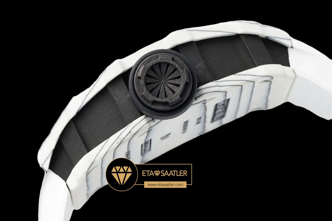 Richard Mille RM35-01 Rafael Nadal Beyaz NTPT Carbon Kasa İskelet Kadran SONIC V2 ETA (7) Richard Mille RM35-01 Rafael Nadal Beyaz NTPT Carbon Kasa İskelet Kadran SONIC V2 ETA