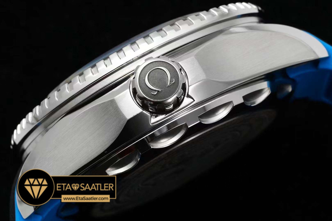 omega-titanium-ultra-deep-blue-black-rubber-05