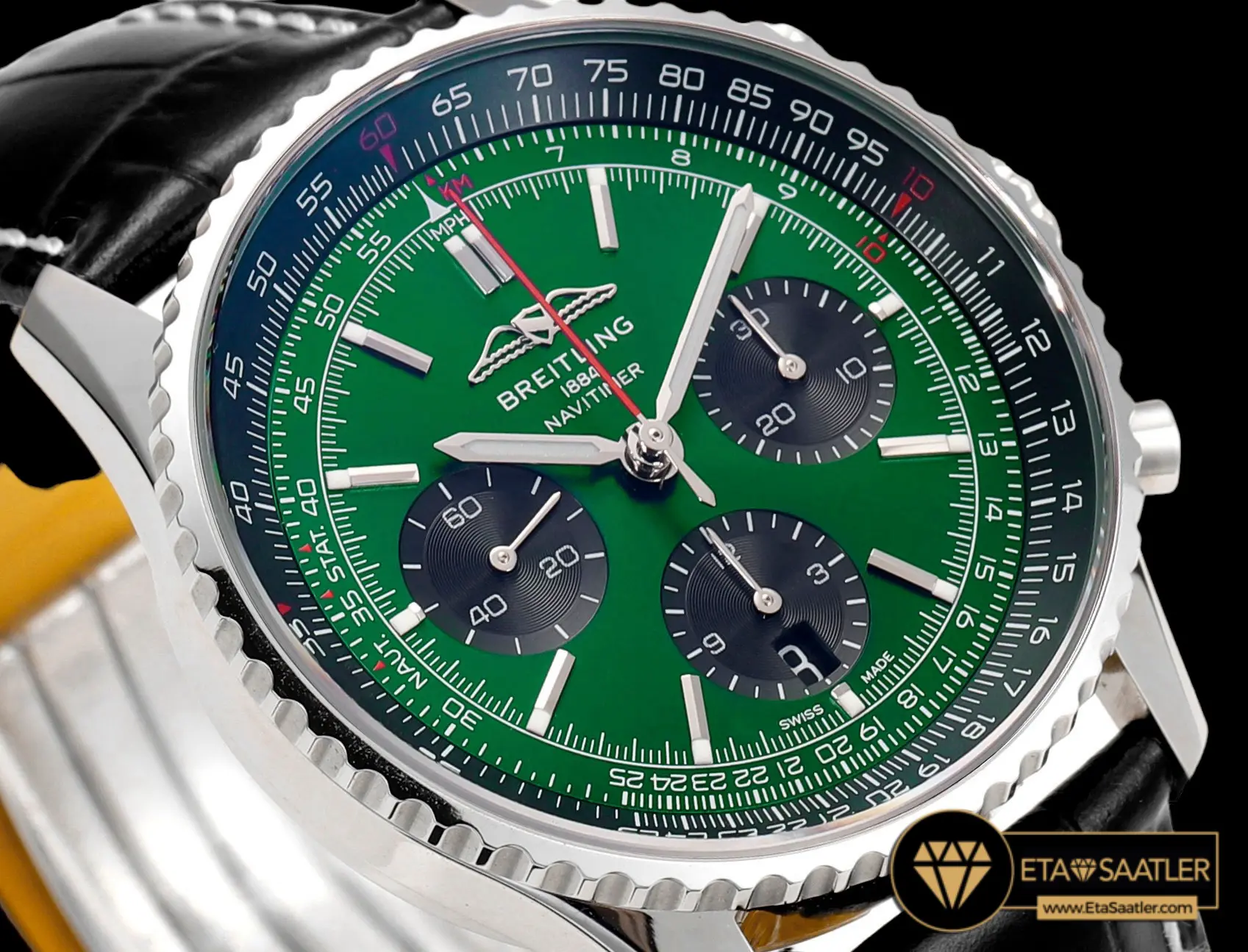 breitleing-navitimer-b01-70.limited-edition-yeşil-kadran-04