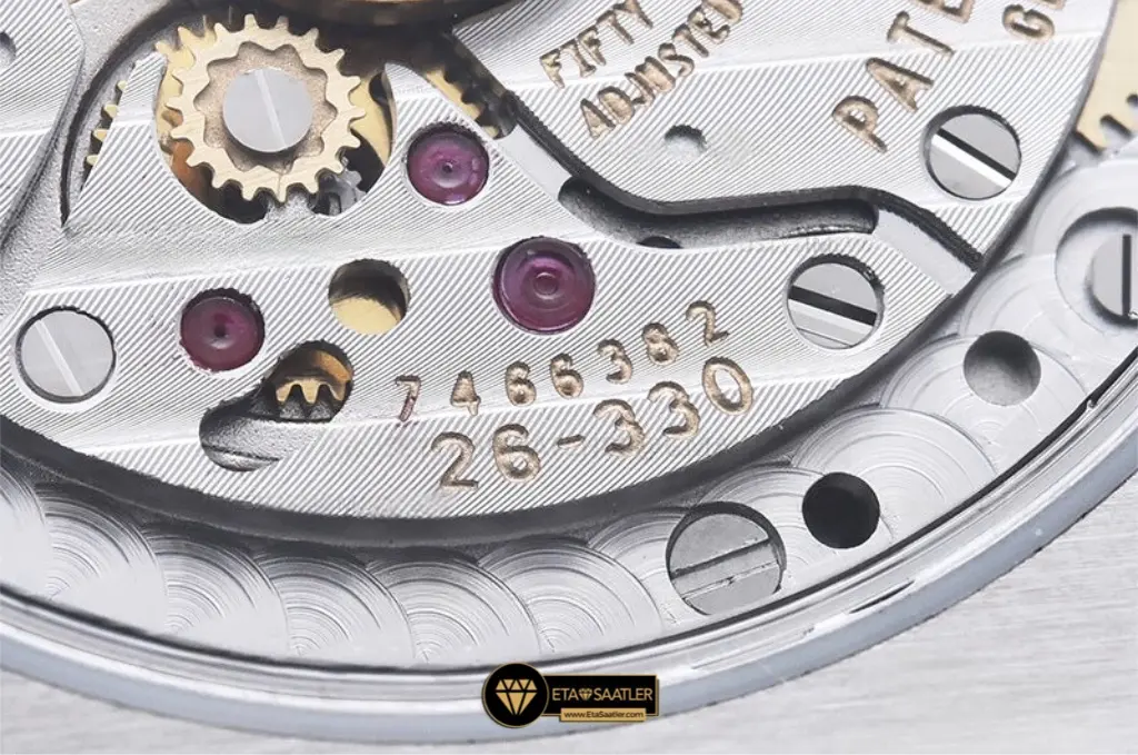 patek-philippe-cubitus-5821-1a-olive-green-dial-super-clone-eta-017