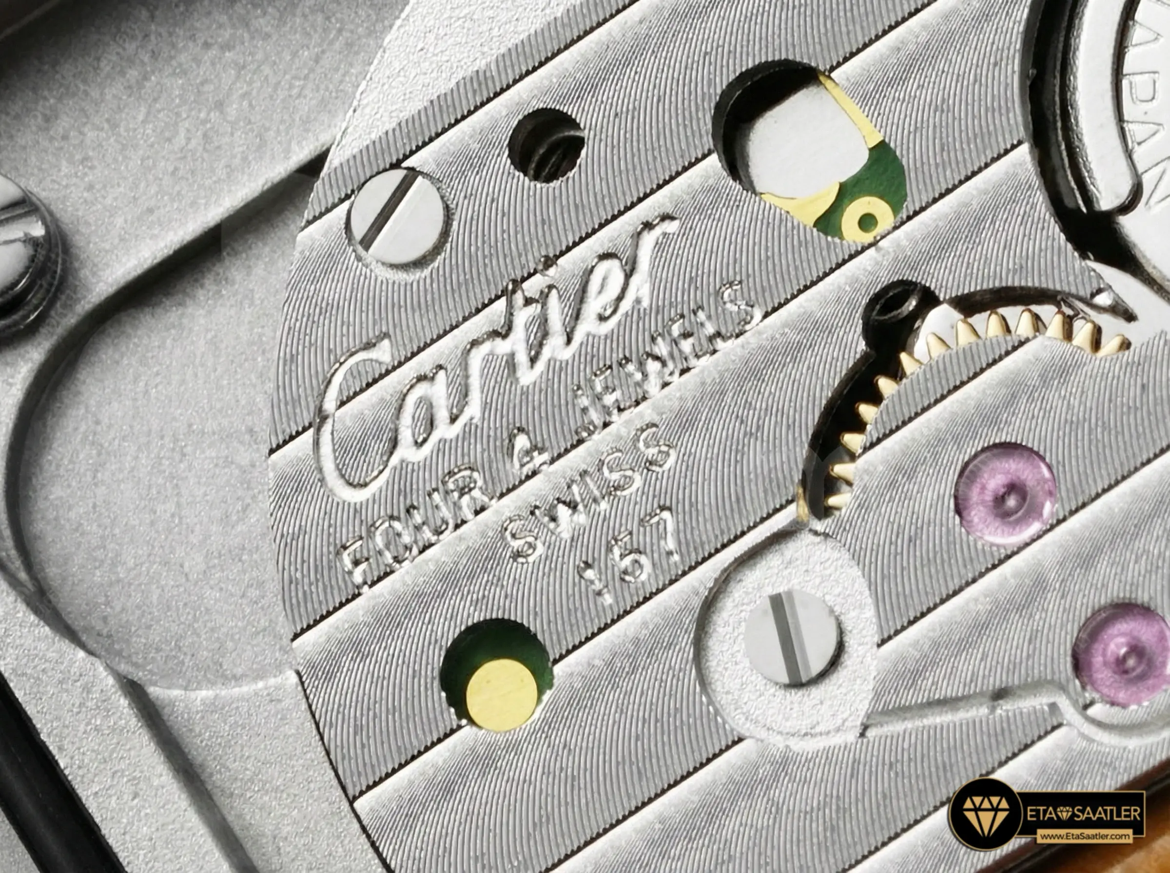cartier-santos-dumont-27.5mm-silver-dial-croco-lesther-strap-super-clone-eta-017