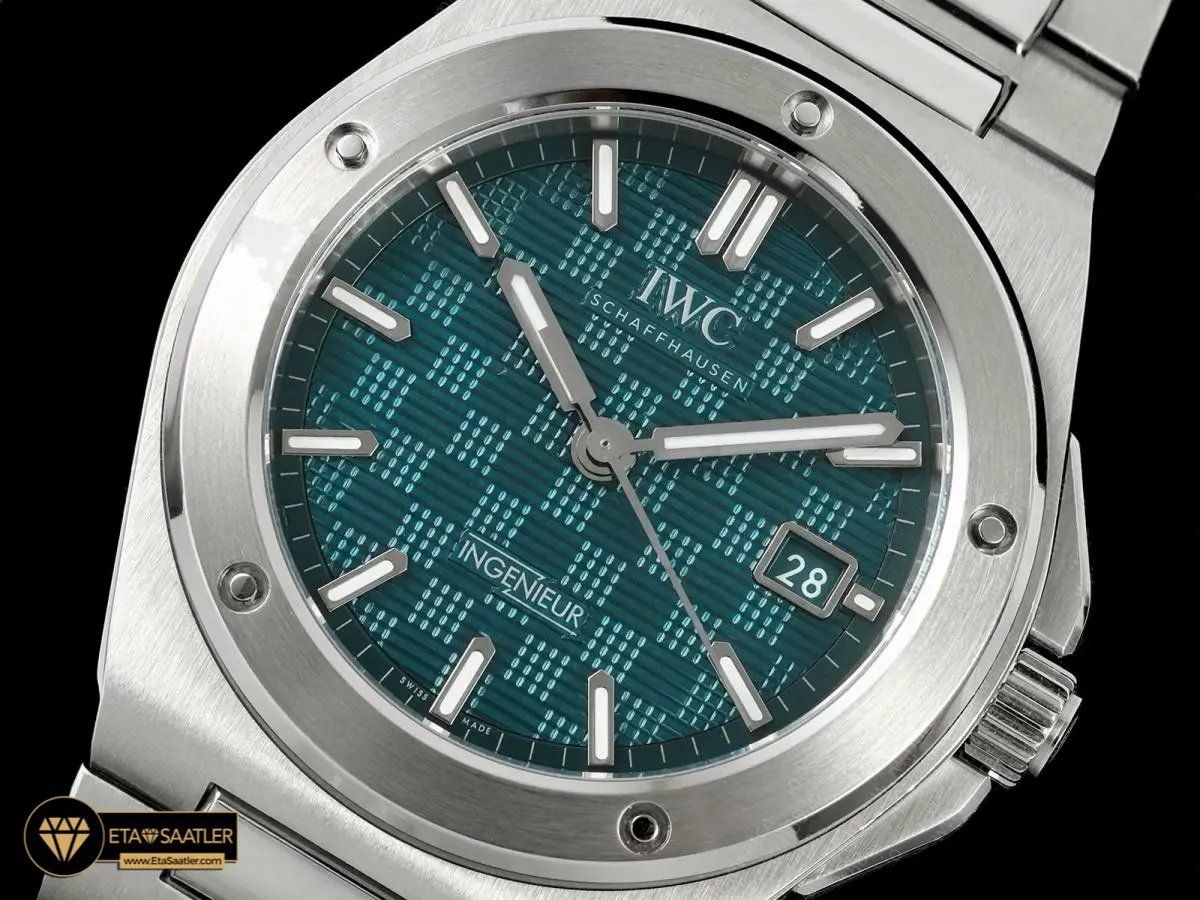 iwc-ingenieur-automatic-turquoise-dial-40-mm-super-clone-eta-04