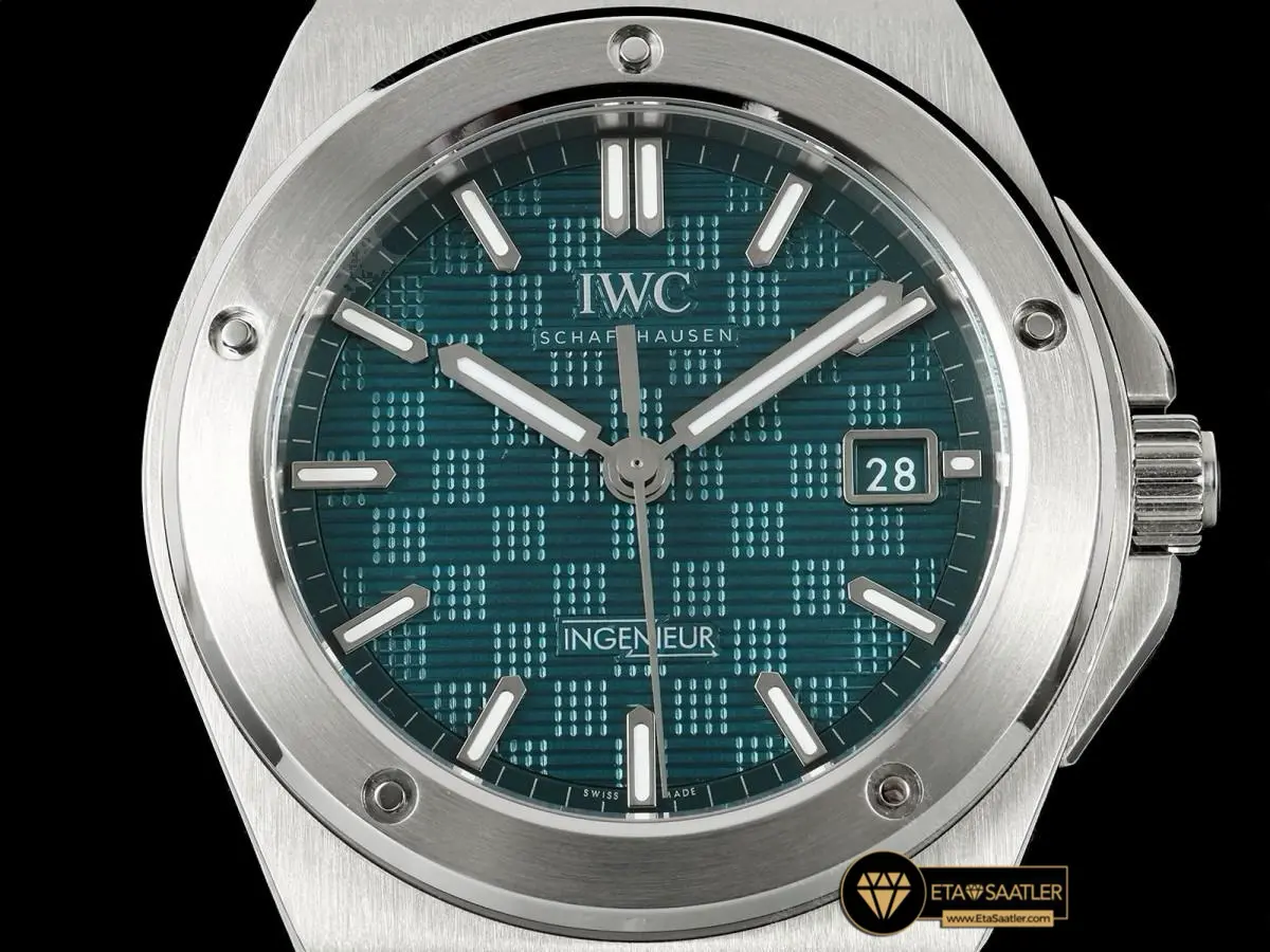 iwc-ingenieur-automatic-turquoise-dial-40-mm-super-clone-eta-07