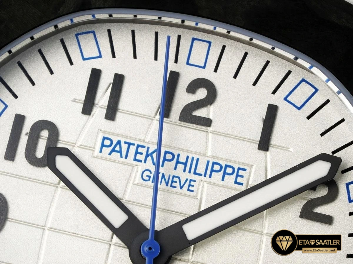 patek-philippe-aquanaut-5167-diw-carbonquartz-polar-blue-velcro-beyaz-kordon-super-clone-eta-06
