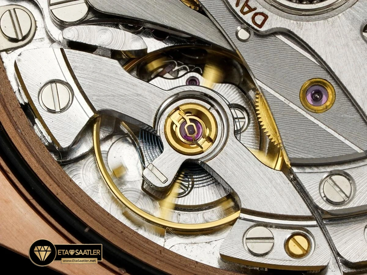 rolex-cosmograph-daytona-126515ln-everose-pirlantali-parlak-tasli-sundust-kadran-super-clone-eta-01-23