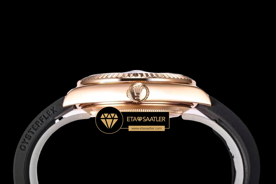 Rolskd018a siyah kadran rolex sky dweller siyah kadran 42mm rose gold kasa super clone eta (7) 07 Rolex Sky-Dweller Siyah Kadran 42mm Rose Gold Kasa Super Clone ETA