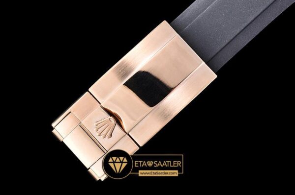 ROLYM135A – YachtMaster 40 116695SATS RGRU Black BP Asia 3135 03.jpg modelleri